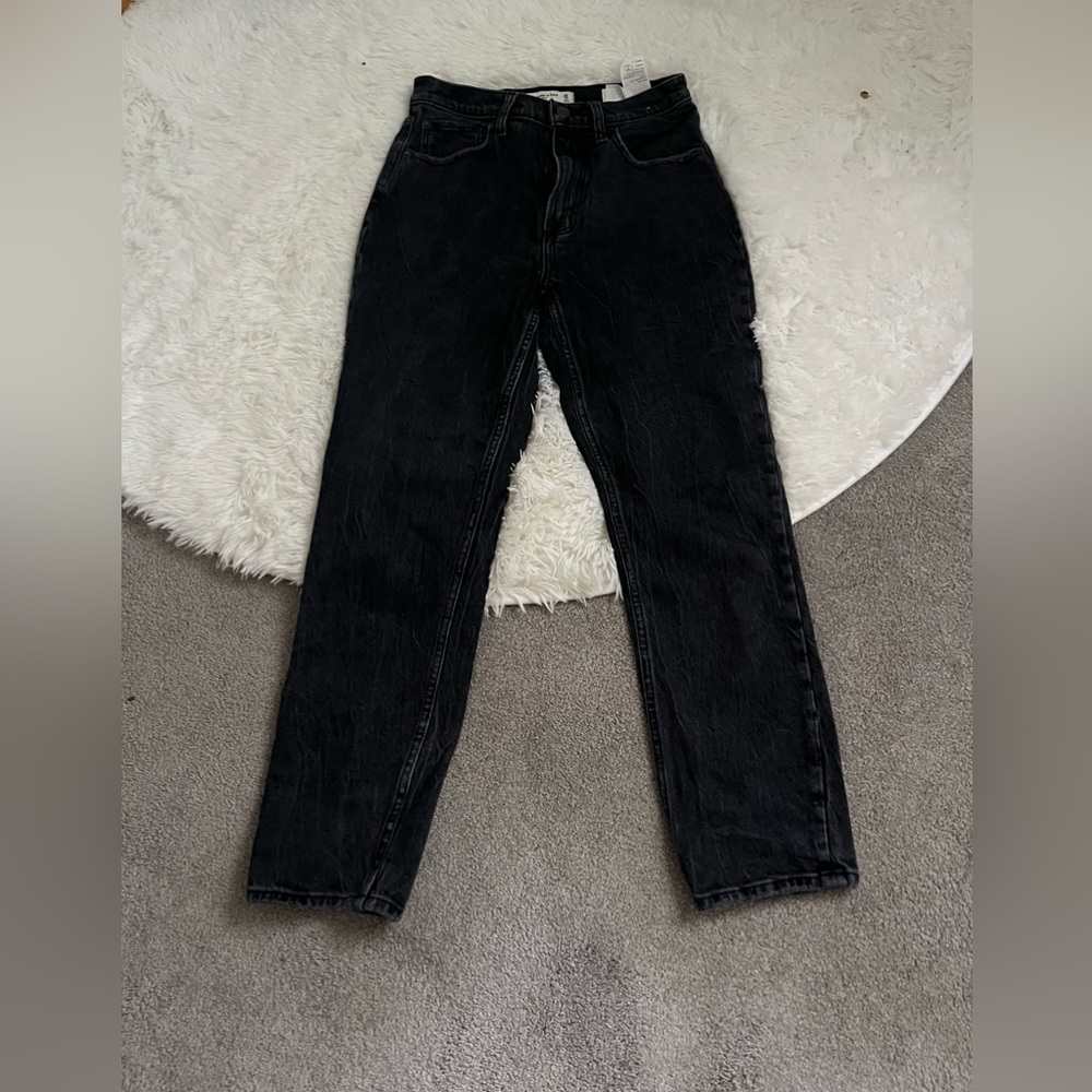 Abercrombie and Fitch high rise mom jeans